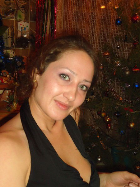 Елена Елена