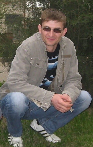 Артём Стрельцов