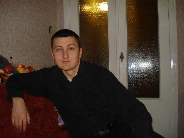 Александр Петров