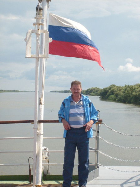 Игорь Нартов