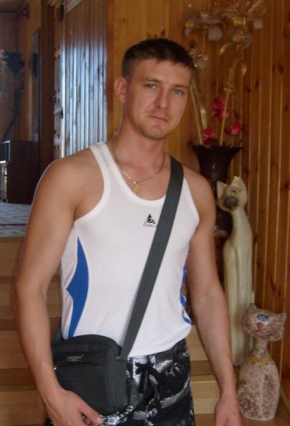 Артем Атанов