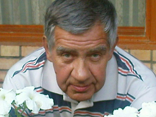 Геннадий Леднев