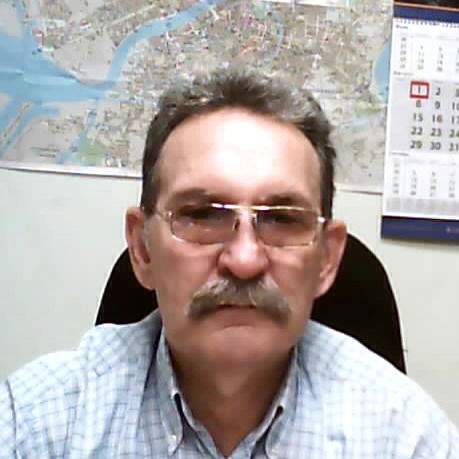 Владимир Емельянов