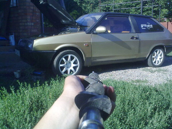 Илья Яценко