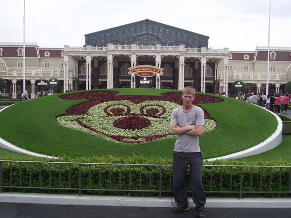 Максим Федосеенко