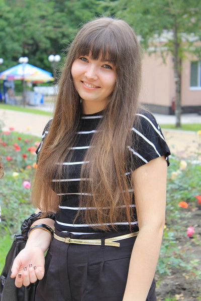 Аля Хантурова