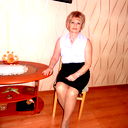 Любовь Бондарева