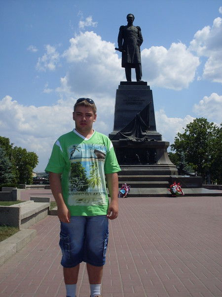 Антон Аникеев