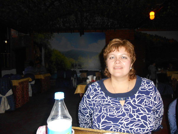 Елена Максимова