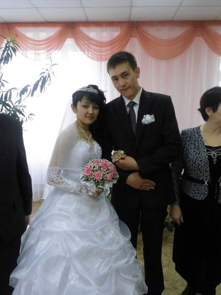 Асия Асанова