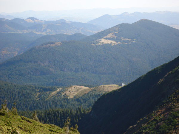 Иван Иванов