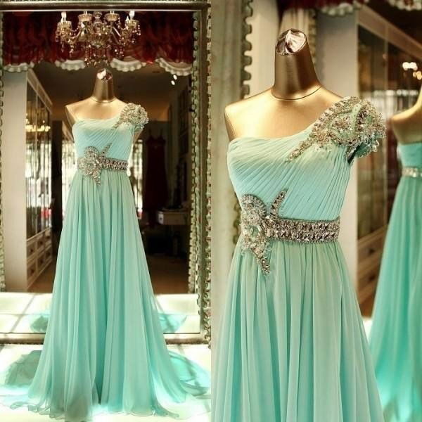 Эльмира Шабданалиева