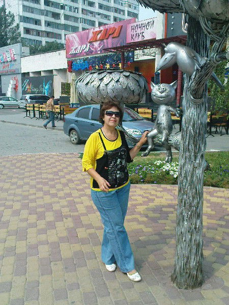 Лариса Белокобыльская