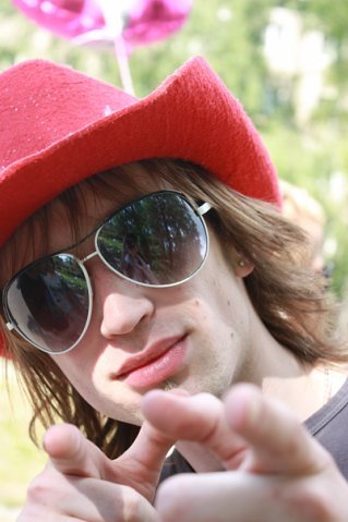 Женя Никулин