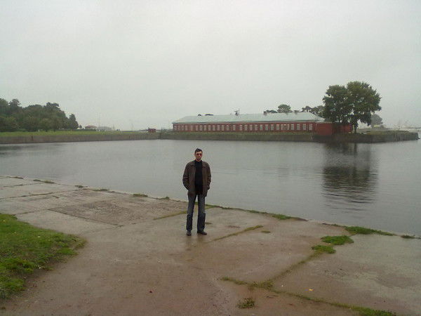 Дмитрий Лапин