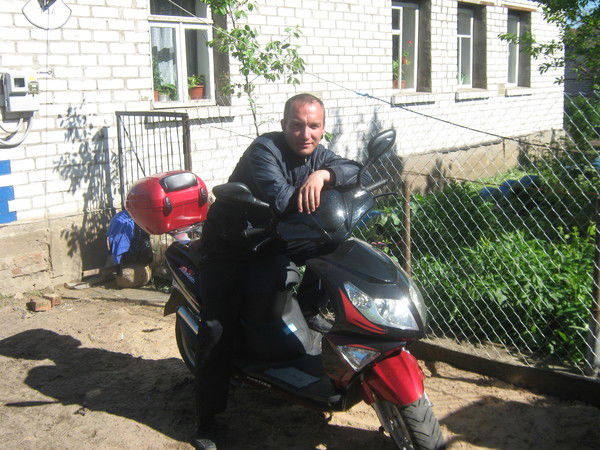 Александр Петров