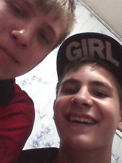 Роман Неизвестен