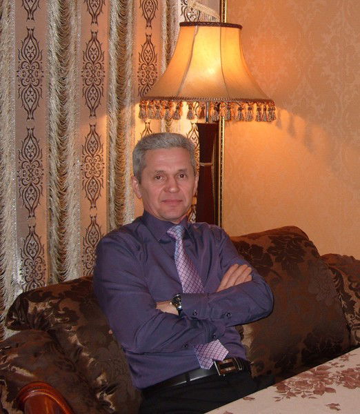 Василий Богданов