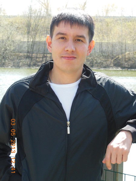 Азат Махмутов