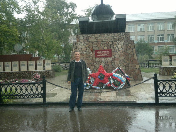 Василий Наугольнов