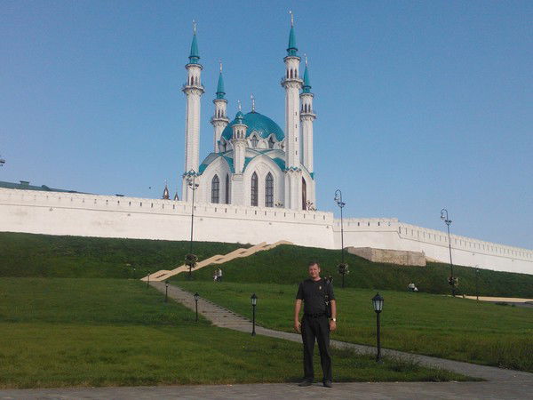 Святослав Светлаков