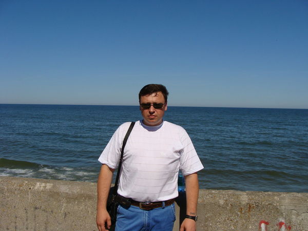 Роман Муратов