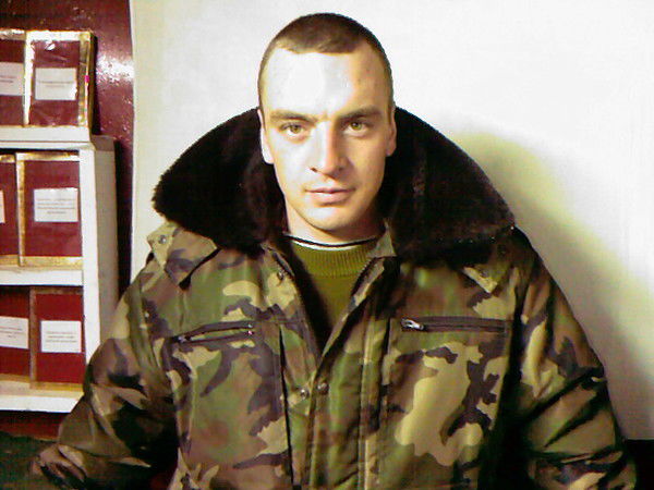 Александр Леонов