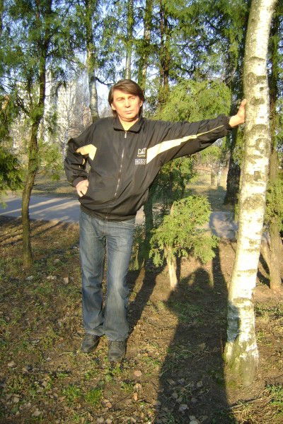 Леонид Артемьев