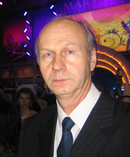 Геннадий Иванов