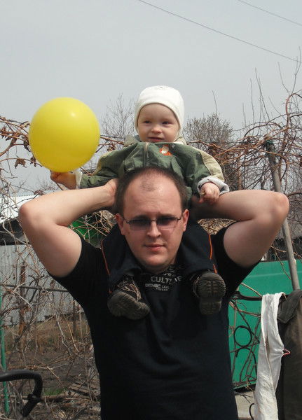 Евгений Стариков