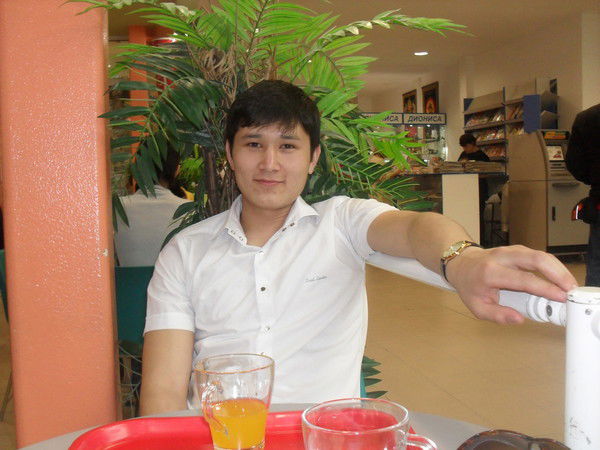 Асет Туякбаев