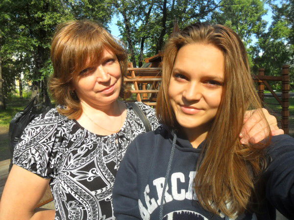 Елена Симонова