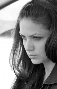 Аня Ломонос