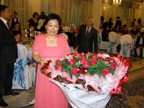 Ляззат(Лиза) Кенжеханова