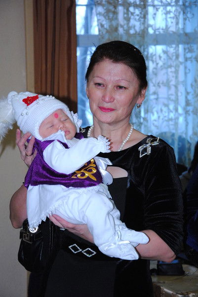 Максура Оспанова