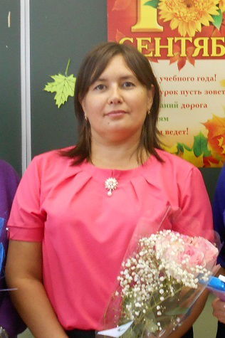 Лена Алексеева