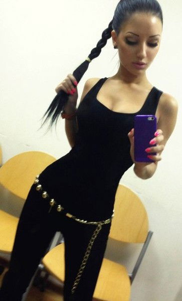 Юлия Абрамова