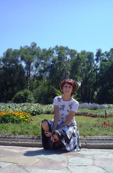 Лена Емельянова