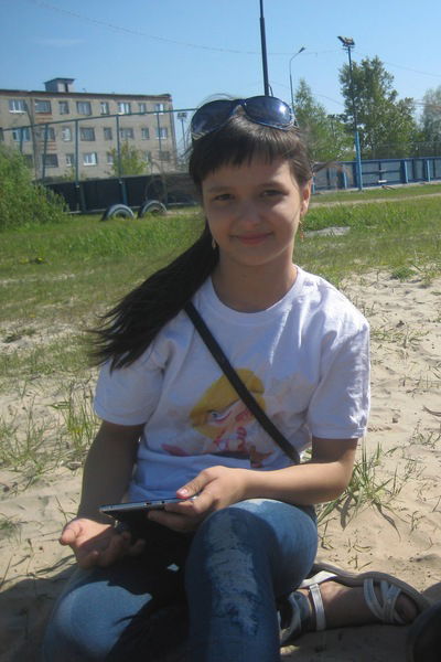 Оля Новикова