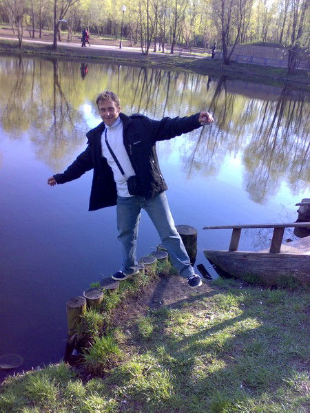 Александр Чеботарёв