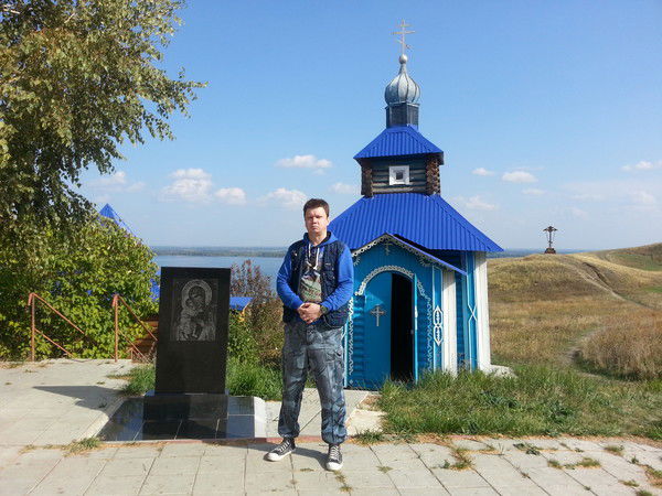 Дмитрий Снигирёв