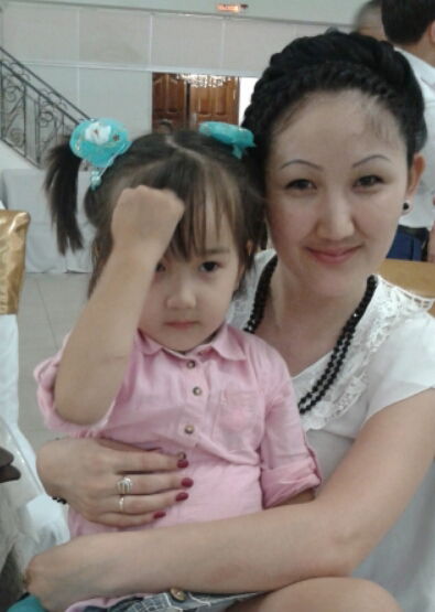 Айжан Уксикбаева