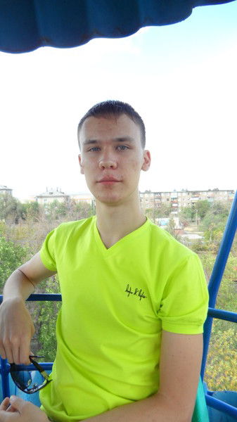 Александр Сырецких