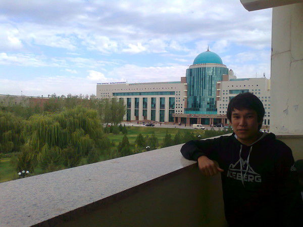 Азат Едилбаев