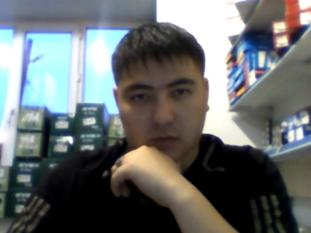 Е®©Ин Султангазыулы