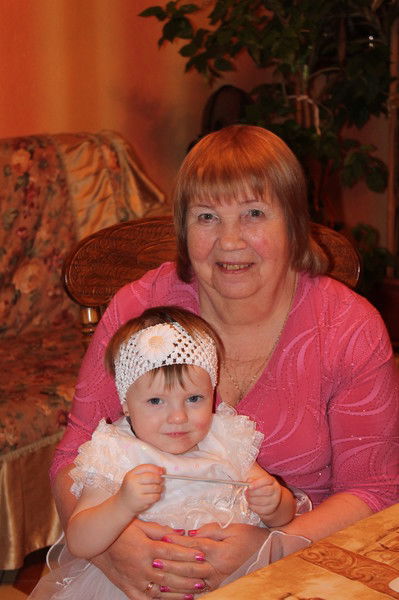 Нина Абакумова