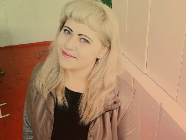 Виктория )))