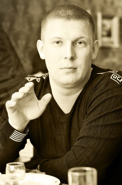 Сергей Попов