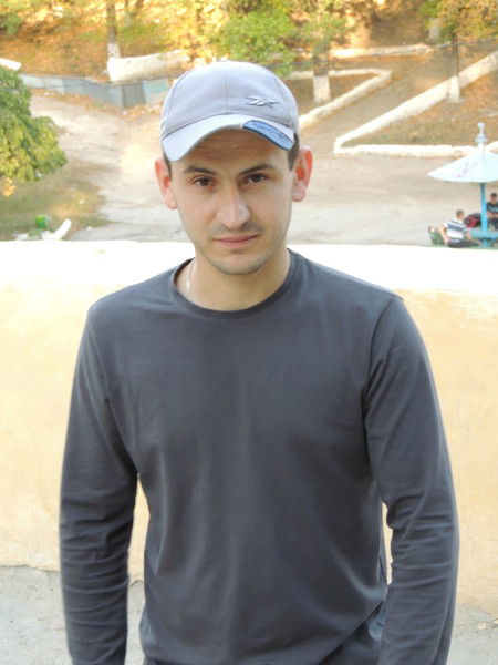 Владимир Азязов