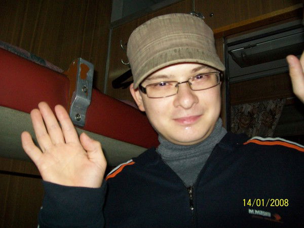 Саша Комаров